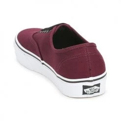 Chaussures Baskets basses Vans AUTHENTIC Bordeaux 9 Chaussures Baskets basses Vans AUTHENTIC Bordeaux -Baskets mode Soldes 149716 500 E
