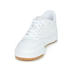 Chaussures Femme Baskets basses Reebok Classic CLUB C 85 Blanc 7 Chaussures Femme Baskets basses Reebok Classic CLUB C 85 Blanc -Baskets mode Soldes 15514698 500 C