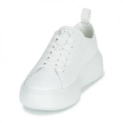 Chaussures Femme Baskets basses Armani Exchange XCC64-XDX043 Blanc -Baskets mode Soldes 17674399 500 C