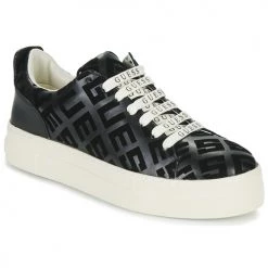 Chaussures Femme Baskets basses Guess GIAA3 Noir