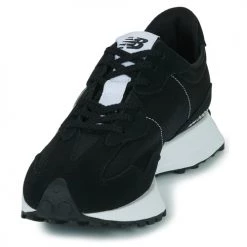 Chaussures Baskets basses New Balance 327 Noir / Blanc 7 Chaussures Baskets basses New Balance 327 Noir / Blanc -Baskets mode Soldes 22589673 500 C