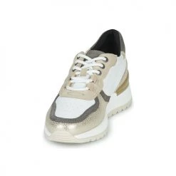 Chaussures Femme Baskets basses Geox D DESYA A Blanc / Beige 7 Chaussures Femme Baskets basses Geox D DESYA A Blanc / Beige -Baskets mode Soldes 22643068 500 C