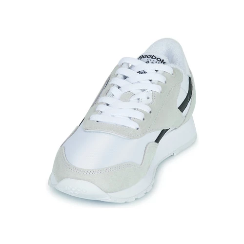Chaussures Baskets basses Reebok Classic CL NYLON Blanc / Noir 3 Chaussures Baskets basses Reebok Classic CL NYLON Blanc / Noir – Image 3