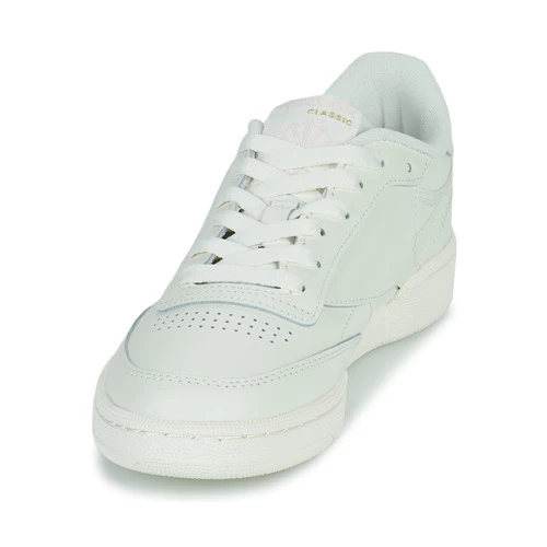 Chaussures Femme Baskets basses Reebok Classic CLUB C 85 Blanc / Nacré 3 Chaussures Femme Baskets basses Reebok Classic CLUB C 85 Blanc / Nacré – Image 3