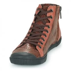 Chaussures Femme Baskets montantes Pataugas LATSA VERNIE Acajou -Baskets mode Soldes 22868419 500 C