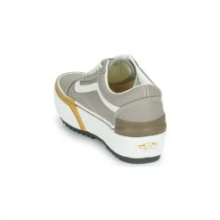 Chaussures Femme Baskets basses Vans OLD SKOOL Gris 9 Chaussures Femme Baskets basses Vans OLD SKOOL Gris -Baskets mode Soldes 22872657 500 E