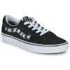 Chaussures Femme Baskets montantes Vans SK8-LOW Noir / Beige