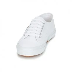 Chaussures Baskets basses Superga 2750 CLASSIC Blanc -Baskets mode Soldes 6008 500 C
