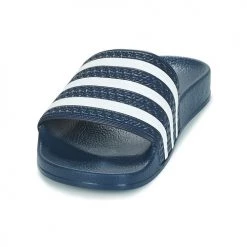 Chaussures Baskets basses adidas Originals ADILETTE Marine / blanc -Baskets mode Soldes 7742854 500 C
